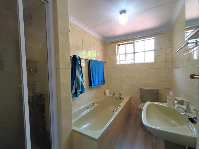 4 Bedroom Property for Sale in Chase Valley KwaZulu-Natal