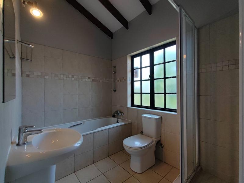 4 Bedroom Property for Sale in Montrose KwaZulu-Natal