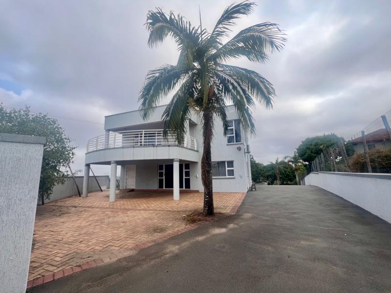 5 Bedroom Property for Sale in Reservoir Hills KwaZulu-Natal