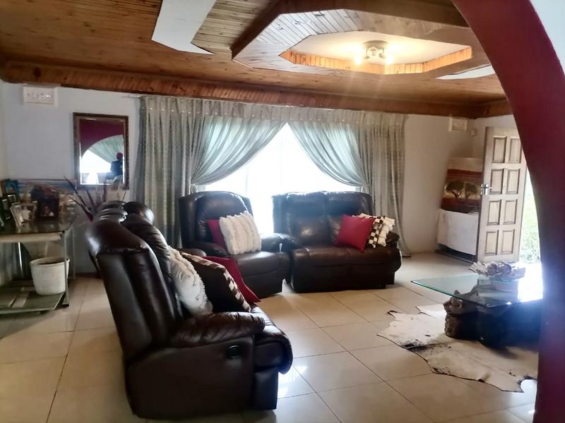 4 Bedroom Property for Sale in Doon Heights KwaZulu-Natal