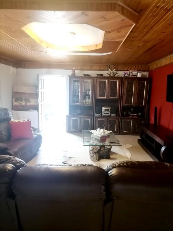 4 Bedroom Property for Sale in Doon Heights KwaZulu-Natal