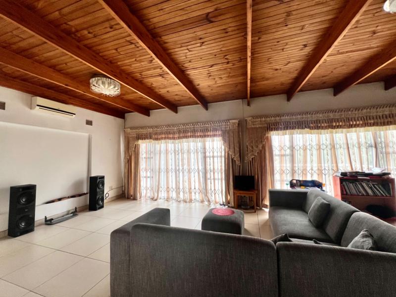 7 Bedroom Property for Sale in Blackridge KwaZulu-Natal