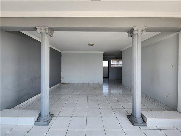 To Let 2 Bedroom Property for Rent in North Beach KwaZulu-Natal