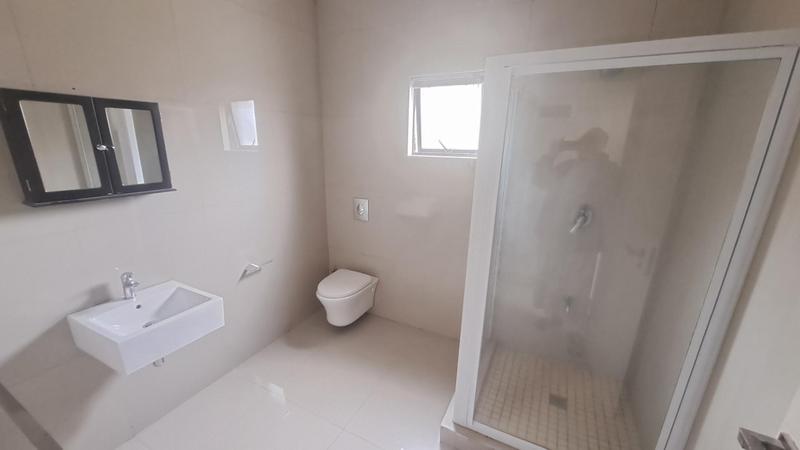 To Let 2 Bedroom Property for Rent in Avoca KwaZulu-Natal