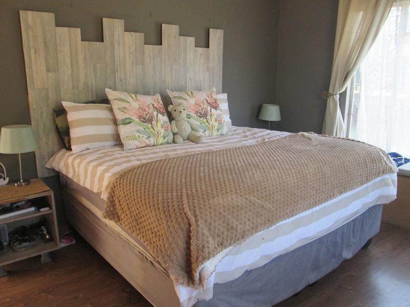 5 Bedroom Property for Sale in Newcastle KwaZulu-Natal