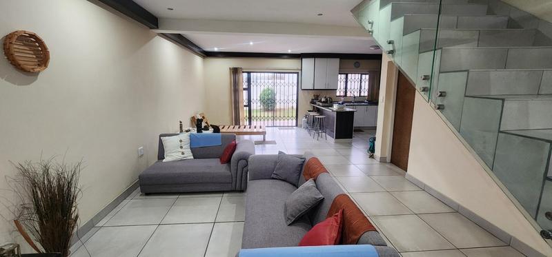 To Let 3 Bedroom Property for Rent in Widenham KwaZulu-Natal