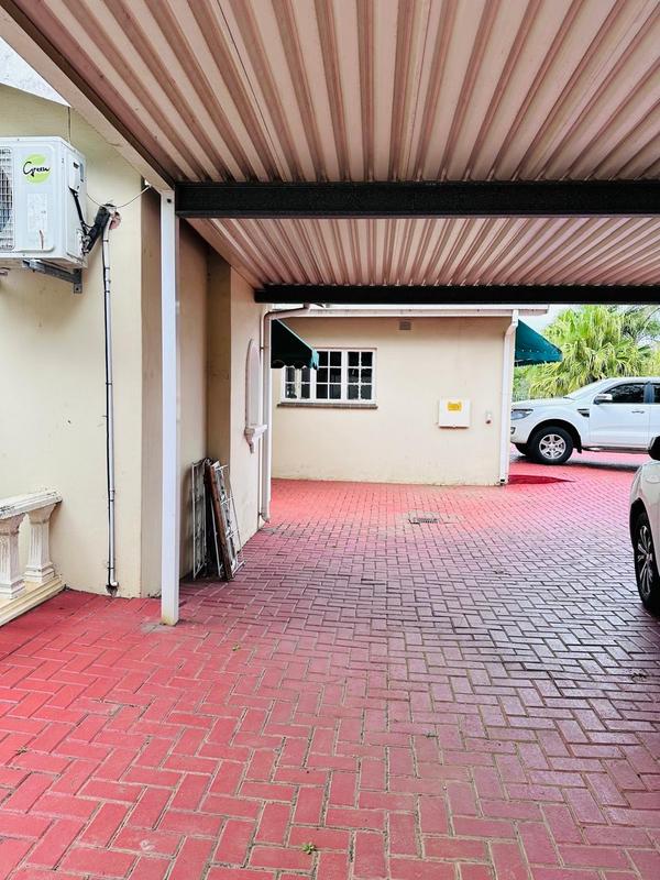 5 Bedroom Property for Sale in Inyala Park KwaZulu-Natal