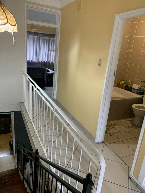 2 Bedroom Property for Sale in Pinetown KwaZulu-Natal