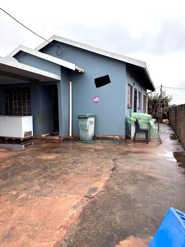 2 Bedroom Property for Sale in Empangeni Central KwaZulu-Natal