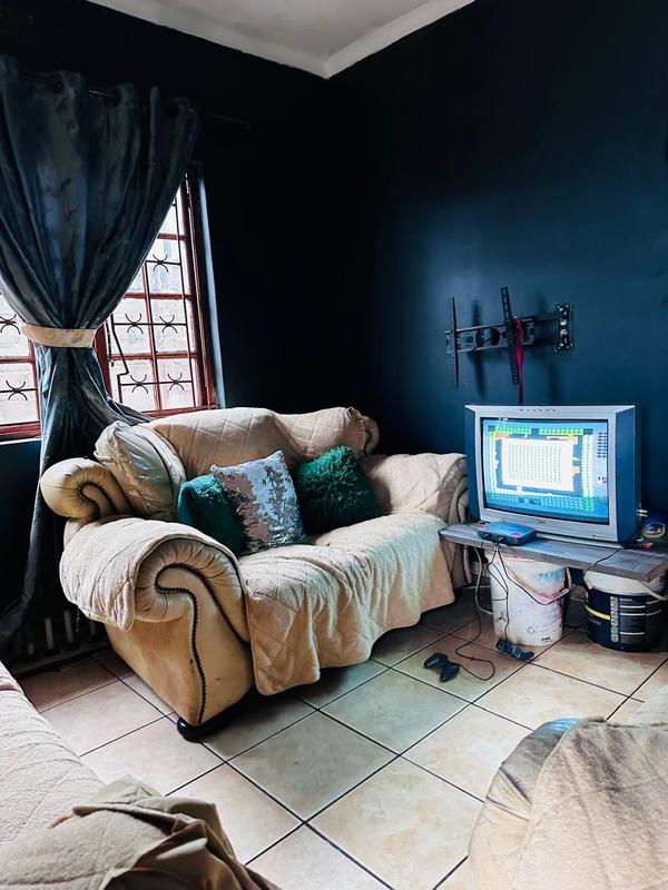 2 Bedroom Property for Sale in Empangeni Central KwaZulu-Natal