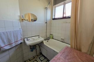 1 Bedroom Property for Sale in Overport KwaZulu-Natal