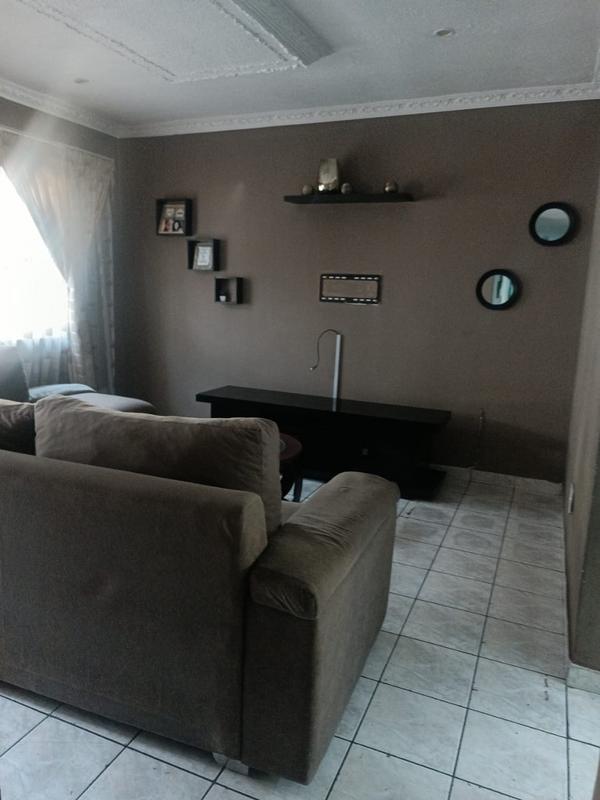 To Let 3 Bedroom Property for Rent in Orient Hills KwaZulu-Natal