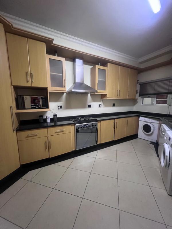 To Let 4 Bedroom Property for Rent in Umhlanga Ridge KwaZulu-Natal