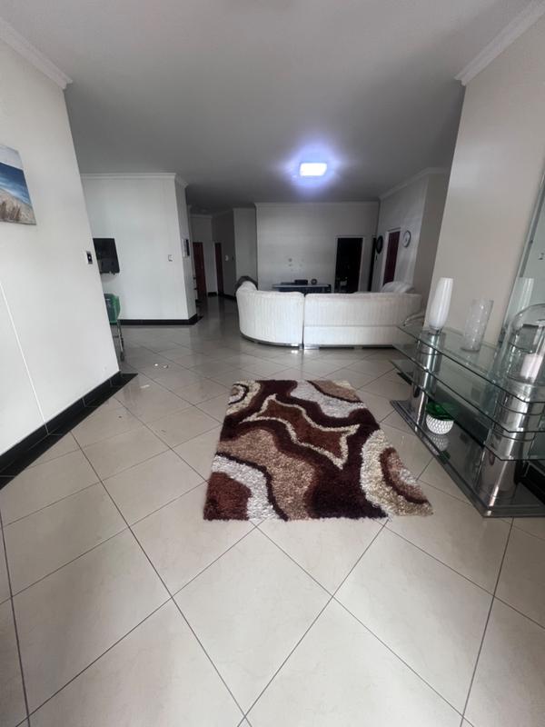 To Let 4 Bedroom Property for Rent in Umhlanga Ridge KwaZulu-Natal