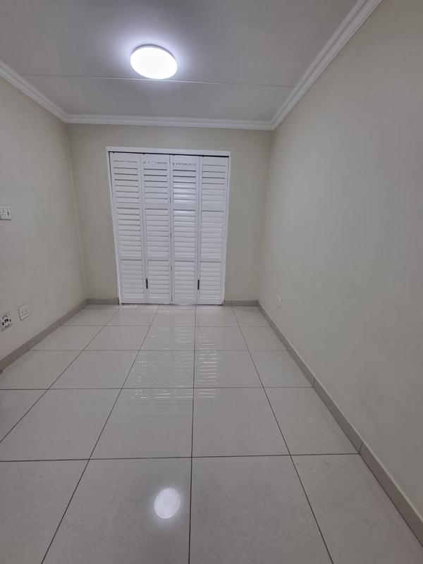 2 Bedroom Property for Sale in Umhlanga Ridge KwaZulu-Natal