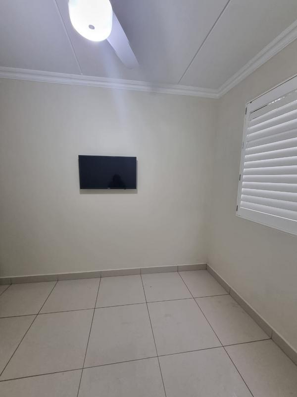 2 Bedroom Property for Sale in Umhlanga Ridge KwaZulu-Natal