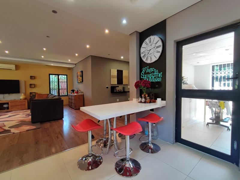 6 Bedroom Property for Sale in Chase Valley Downs KwaZulu-Natal