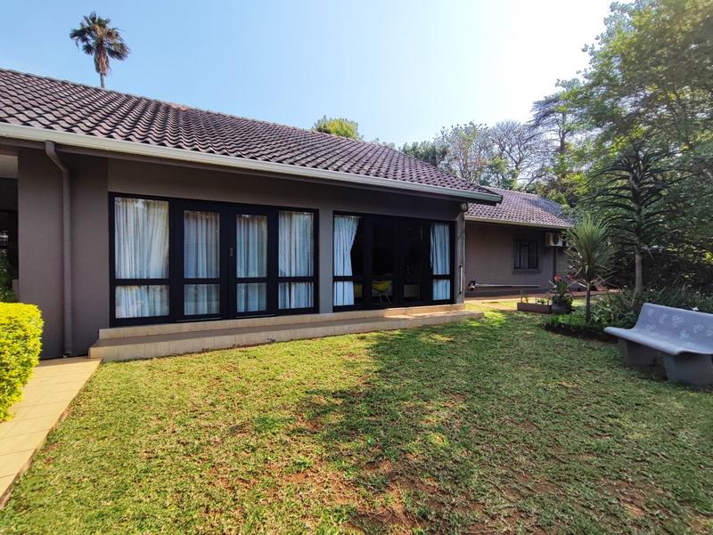 6 Bedroom Property for Sale in Chase Valley Downs KwaZulu-Natal