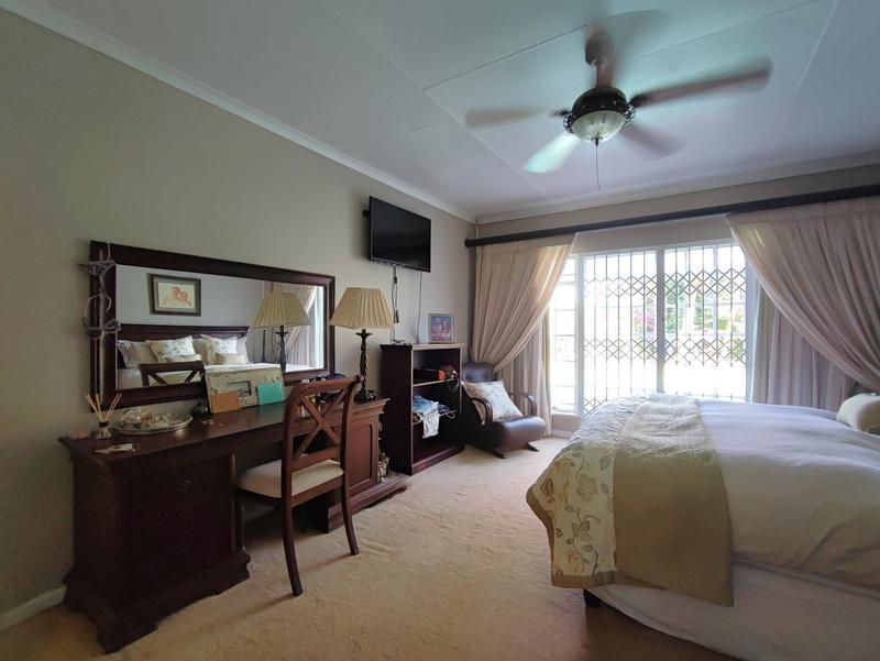 5 Bedroom Property for Sale in Oak Park KwaZulu-Natal