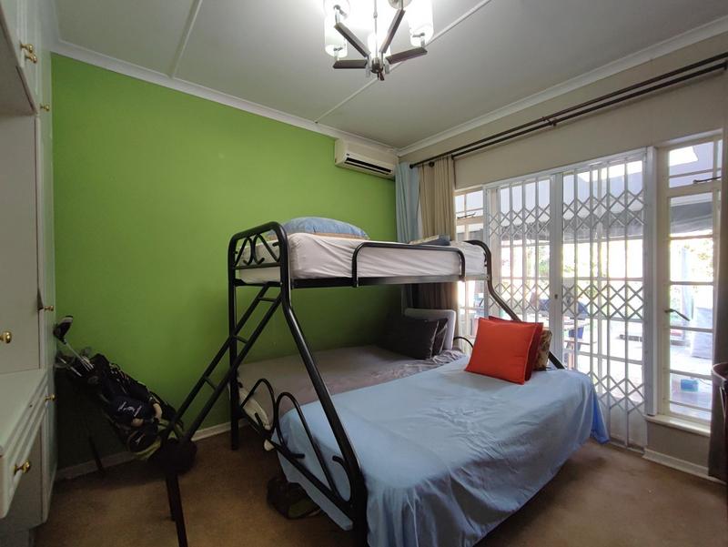 5 Bedroom Property for Sale in Oak Park KwaZulu-Natal