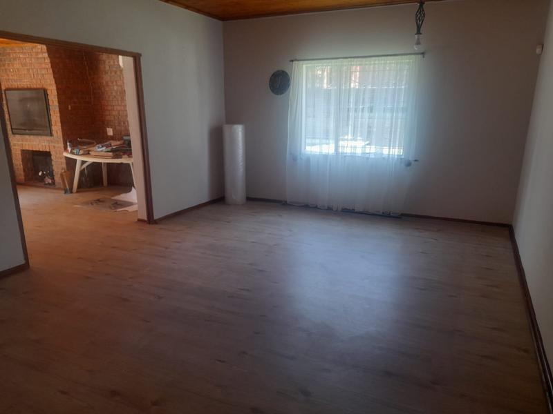 3 Bedroom Property for Sale in Newcastle KwaZulu-Natal