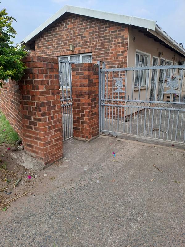 3 Bedroom Property for Sale in Chatsworth KwaZulu-Natal