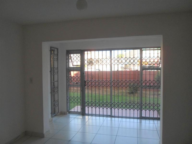 To Let 2 Bedroom Property for Rent in Overport KwaZulu-Natal