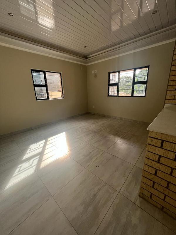 To Let 2 Bedroom Property for Rent in Umtentweni KwaZulu-Natal