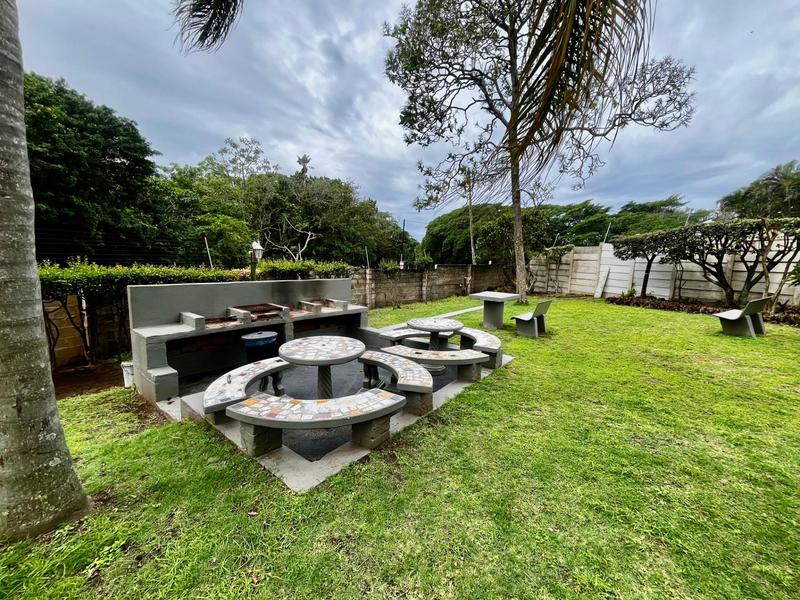 2 Bedroom Property for Sale in Uvongo KwaZulu-Natal