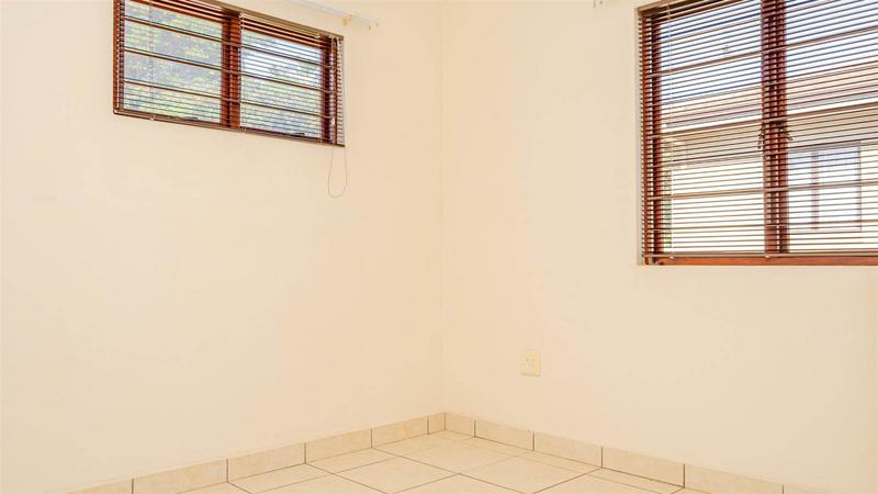 4 Bedroom Property for Sale in St Michaels On Sea KwaZulu-Natal