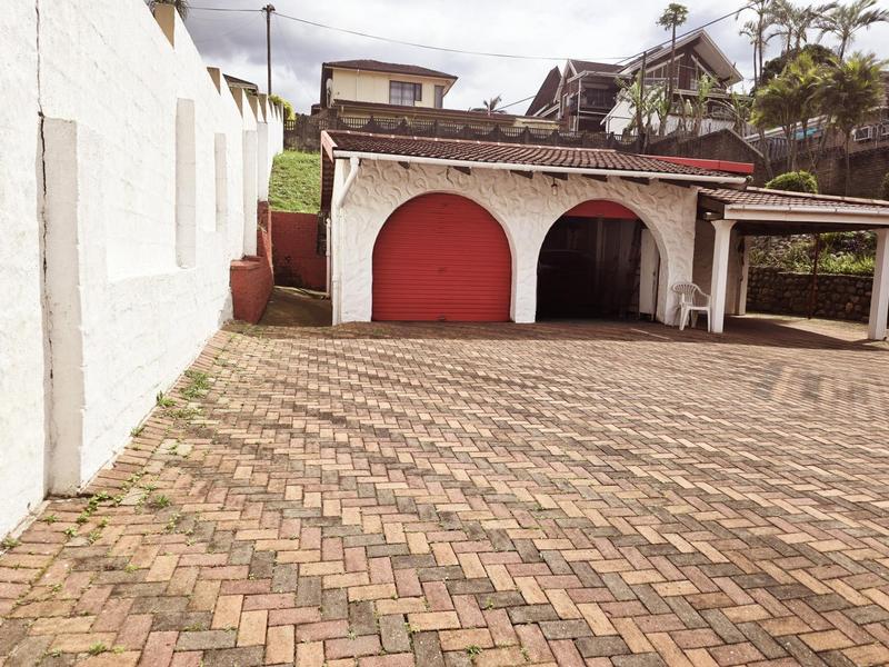 4 Bedroom Property for Sale in Bakerville Gardens KwaZulu-Natal