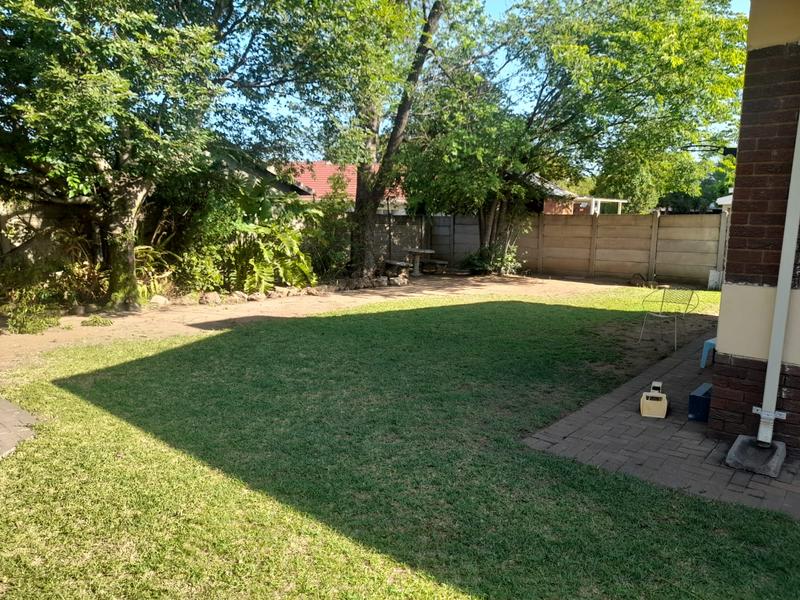 4 Bedroom Property for Sale in Huttenheights KwaZulu-Natal