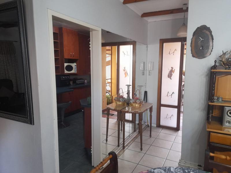 4 Bedroom Property for Sale in Huttenheights KwaZulu-Natal