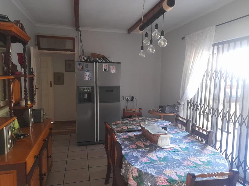 4 Bedroom Property for Sale in Huttenheights KwaZulu-Natal