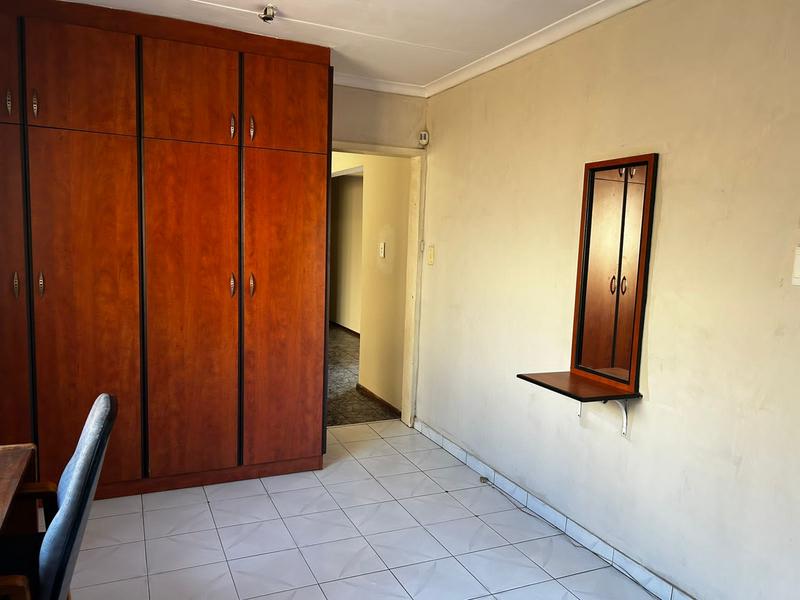 4 Bedroom Property for Sale in Newlands West KwaZulu-Natal