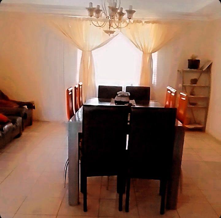 3 Bedroom Property for Sale in Umlazi KwaZulu-Natal