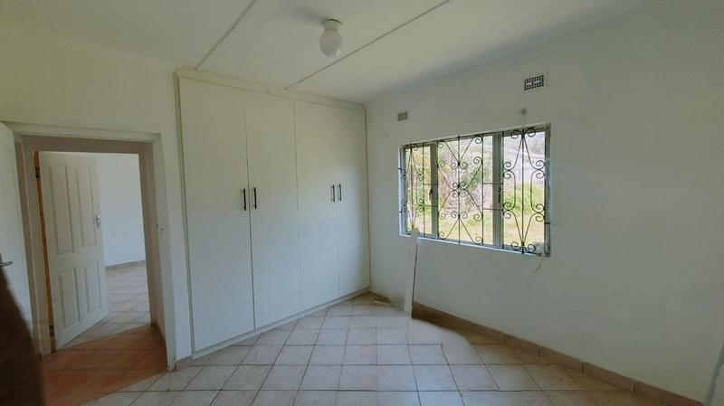 To Let 2 Bedroom Property for Rent in Park Rynie KwaZulu-Natal