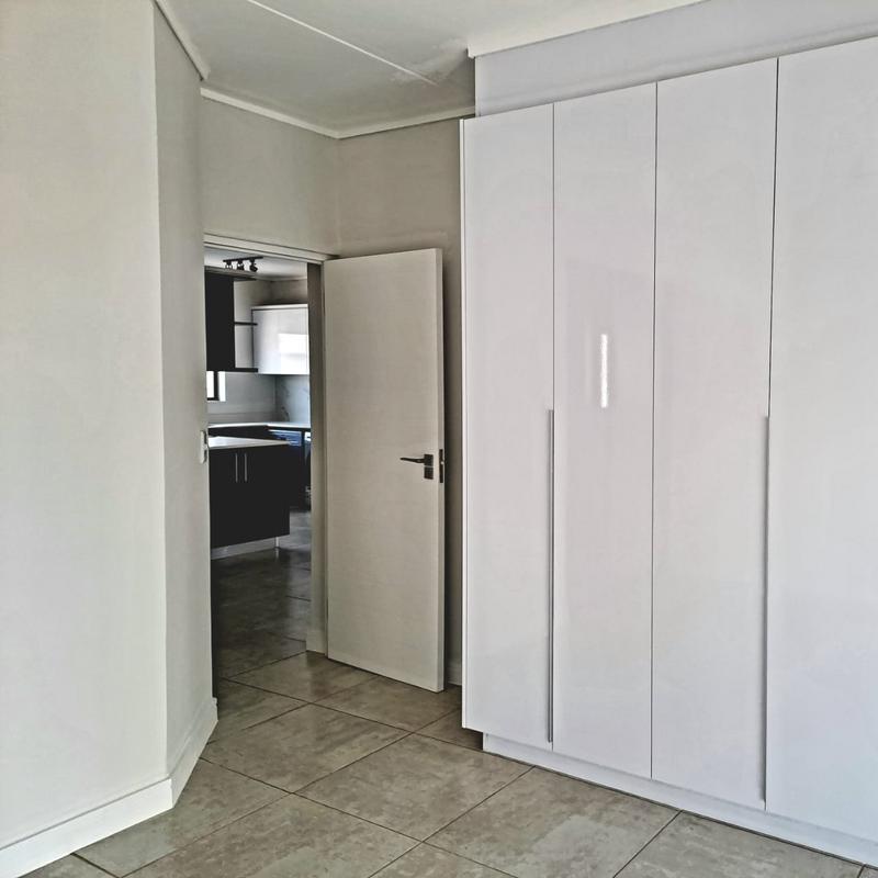 To Let 2 Bedroom Property for Rent in Umhlanga Ridge KwaZulu-Natal