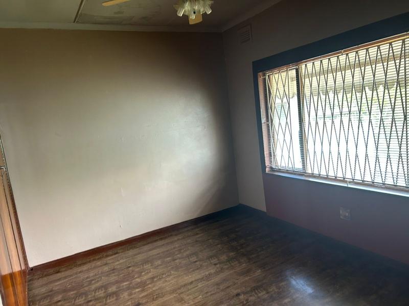 To Let 3 Bedroom Property for Rent in Margate KwaZulu-Natal