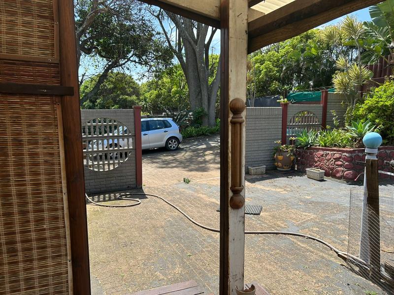 To Let 3 Bedroom Property for Rent in Margate KwaZulu-Natal