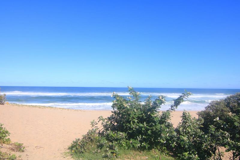 2 Bedroom Property for Sale in Manaba Beach KwaZulu-Natal