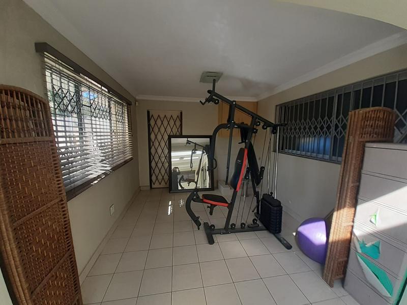 To Let 3 Bedroom Property for Rent in Sherwood KwaZulu-Natal