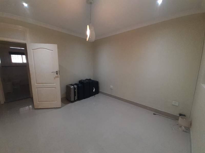 To Let 3 Bedroom Property for Rent in Sherwood KwaZulu-Natal