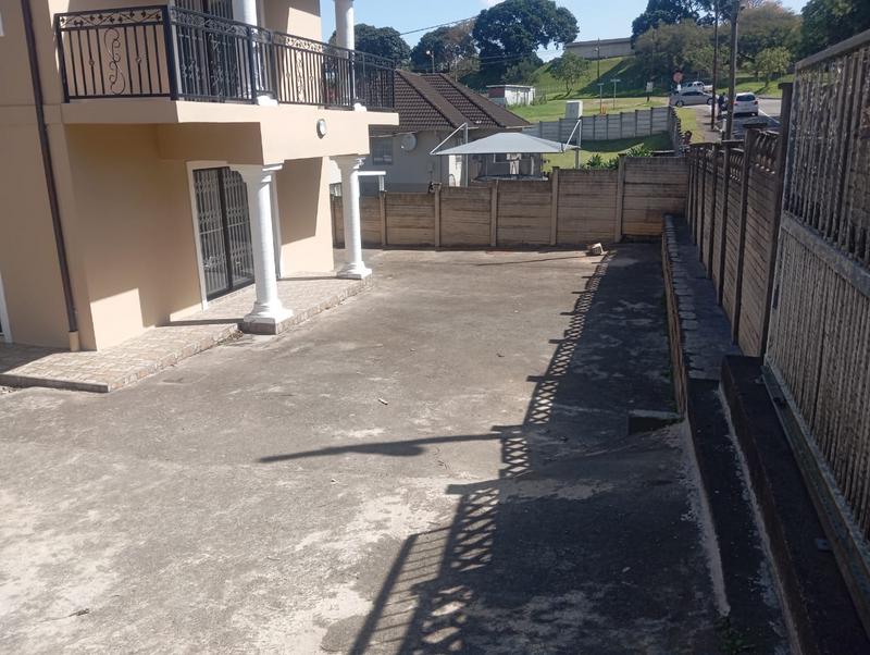 10 Bedroom Property for Sale in Moseley KwaZulu-Natal