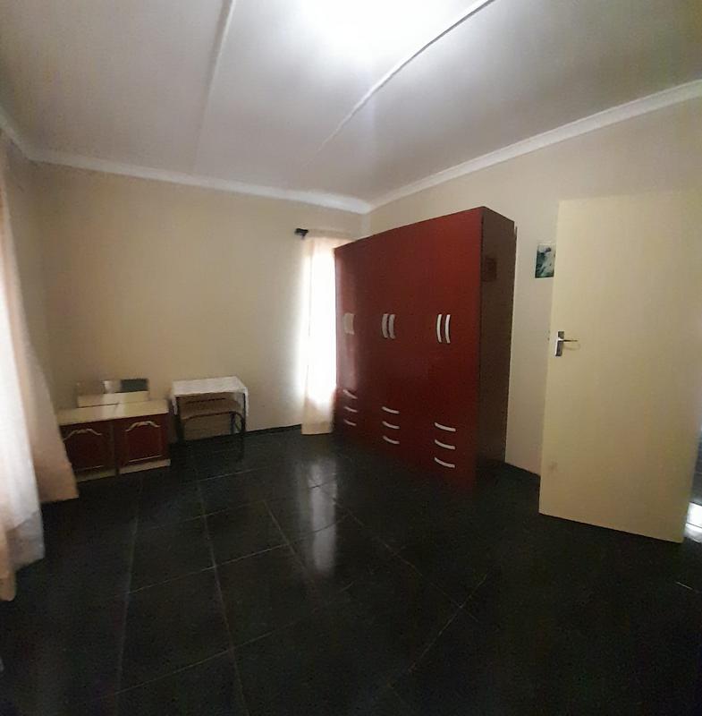 To Let 4 Bedroom Property for Rent in Shallcross KwaZulu-Natal