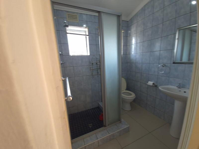 To Let 3 Bedroom Property for Rent in Uvongo KwaZulu-Natal