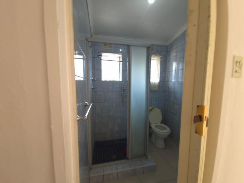 To Let 3 Bedroom Property for Rent in Uvongo KwaZulu-Natal