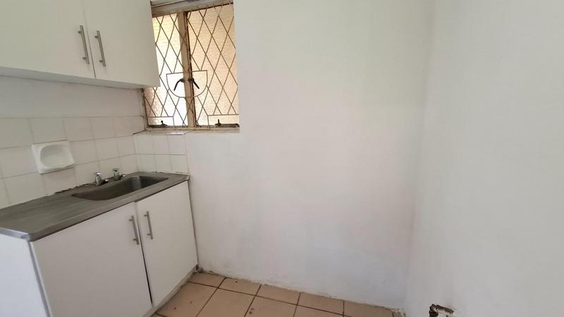 1 Bedroom Property for Sale in Morningside KwaZulu-Natal