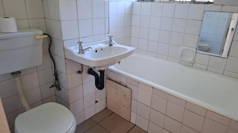 1 Bedroom Property for Sale in Morningside KwaZulu-Natal