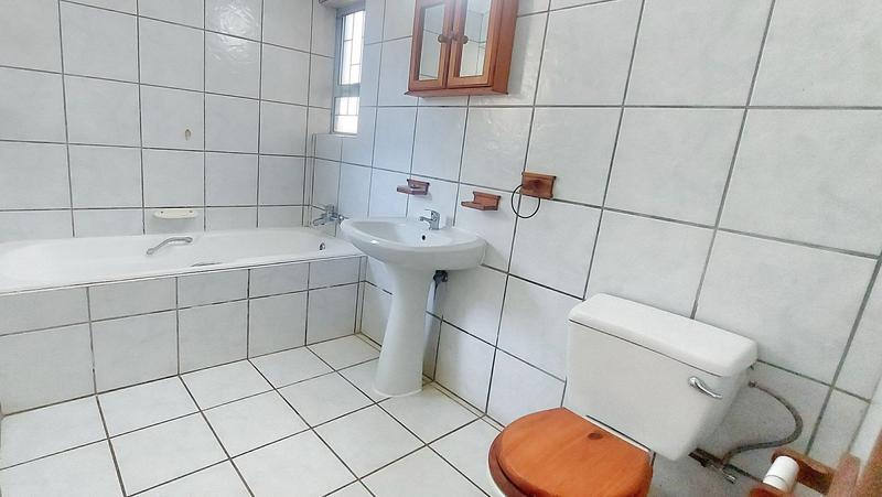 To Let 4 Bedroom Property for Rent in Mtunzini KwaZulu-Natal